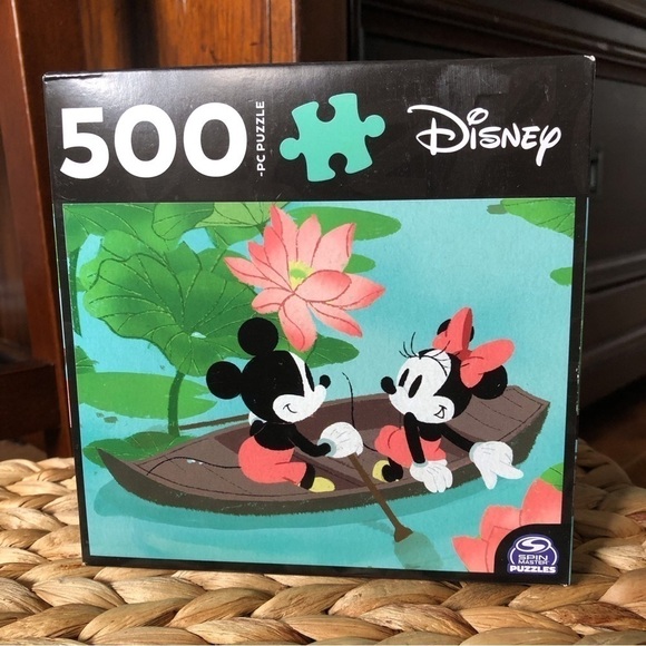 Disney Mickey & Minnie Mouse Nature Painting puzzle 500pc. - Picture 1 of 5